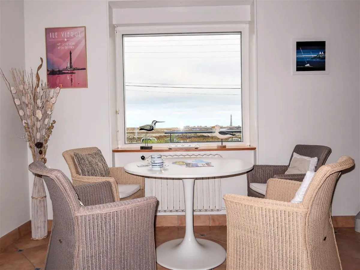Holiday Home L'Air Du Large By Interhome Plouguerneau