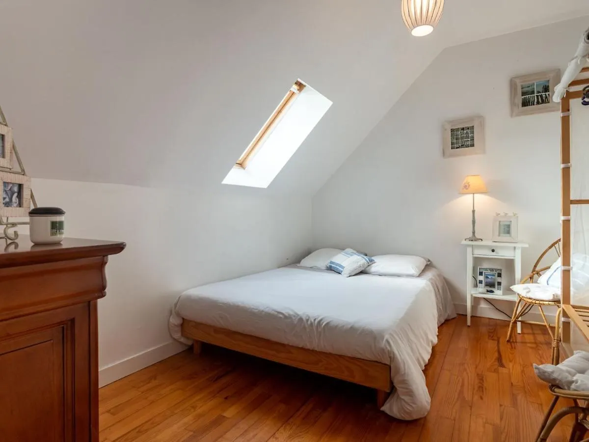 Holiday Home L'Air Du Large By Interhome Plouguerneau